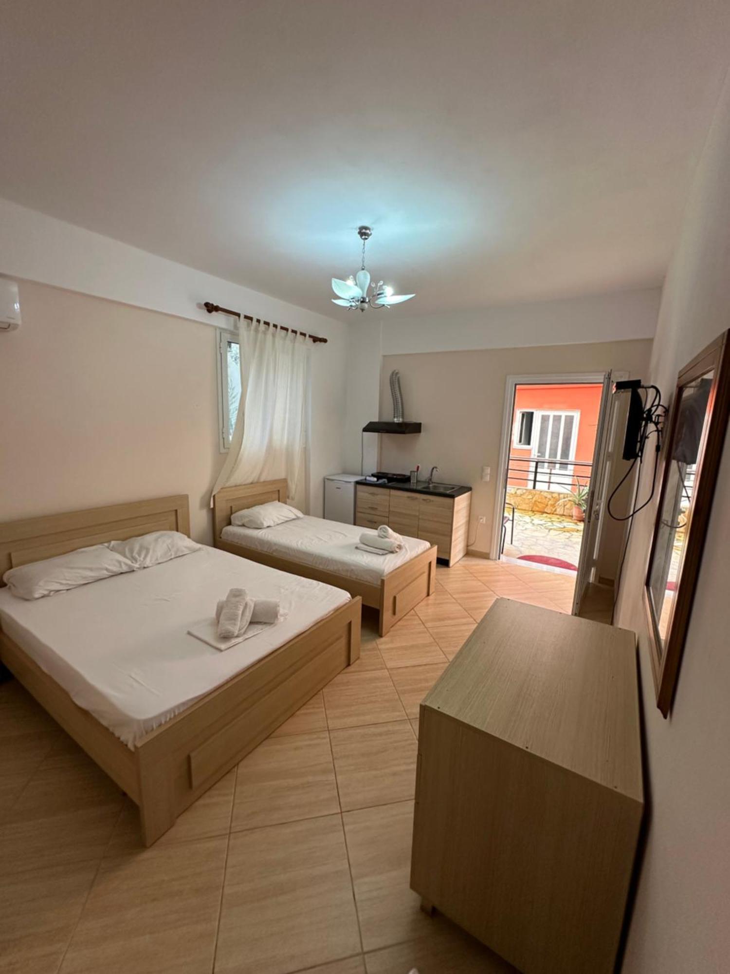 Elysian Sunset Studios Himare Exterior foto